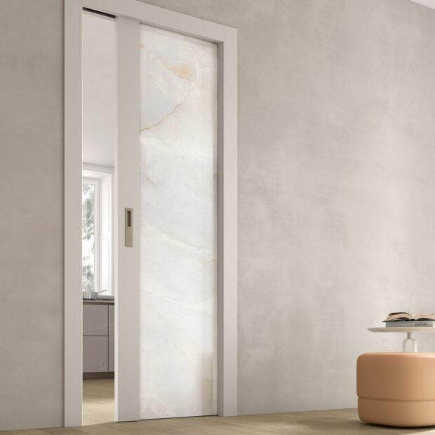 Porte scorrevoli con anta in vetro